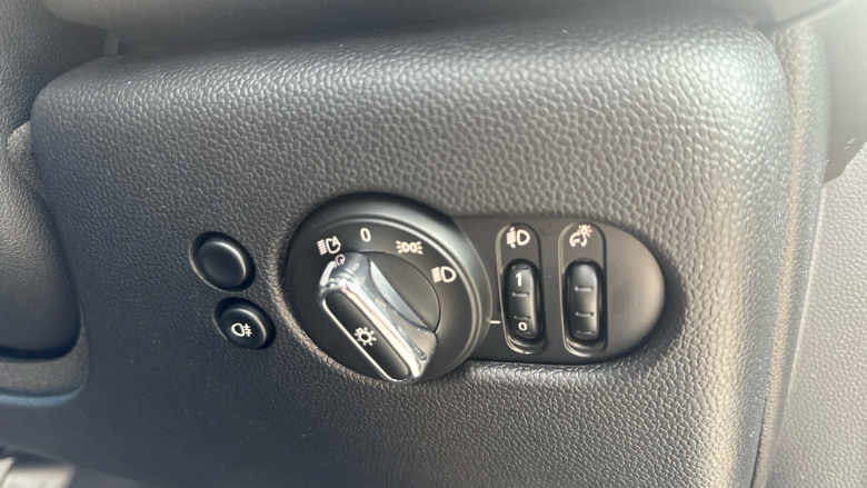 MINI Hatchback 2.0 Cooper S Sport 3dr Auto Petrol Hatchback